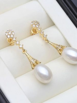 Luxurious Diamond Pearl Earrings | 18K Gold