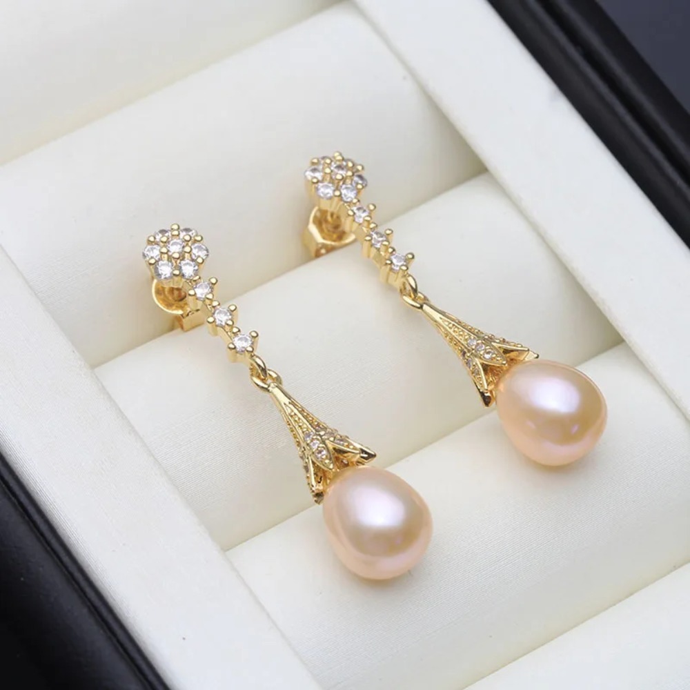 Luxurious Diamond Pearl Earrings | 18K Gold - Image 3