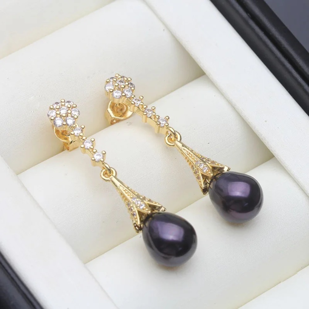 Luxurious Diamond Pearl Earrings | 18K Gold - Image 4
